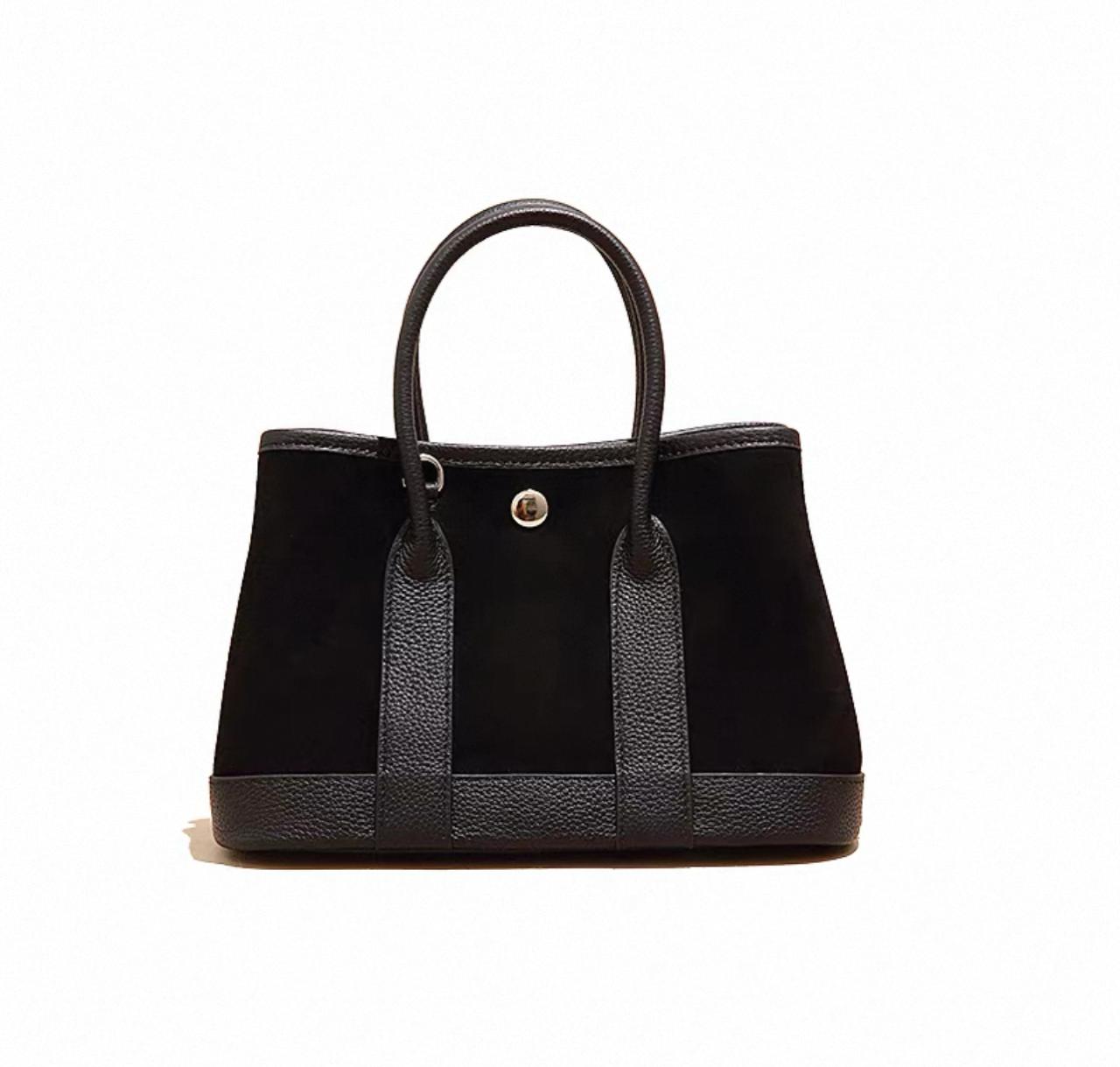 Black Versatile Tote Bag